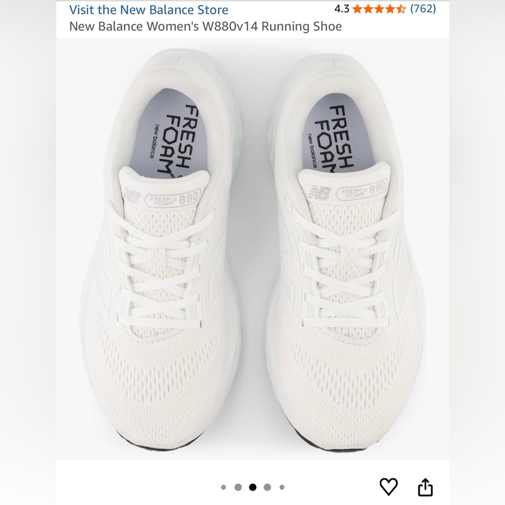 New Balance women’s fresh foam 880 v14 sneakers brand new never worn. Size 9B